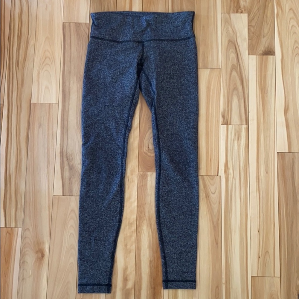 Lululemon wunder under